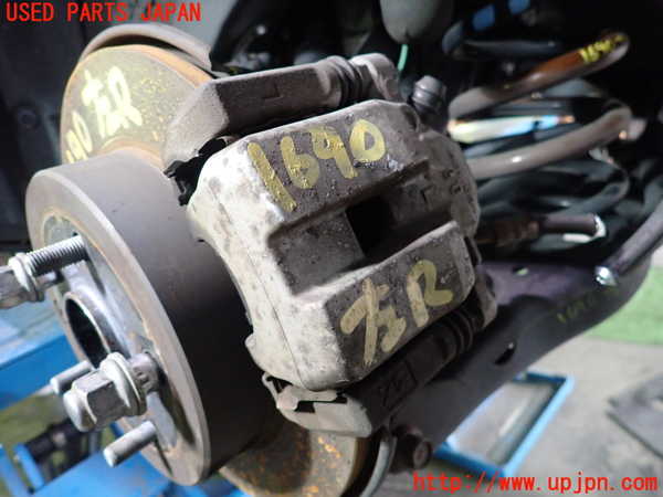 5UPJ-16904095]ハリアー(ZSU60W)左リアキャリパー 中古_m0001.jpg