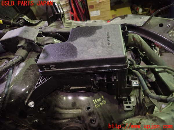 5UPJ-16906743]ハリアー(ZSU60W)ヒューズボックス3 中古_m0001.jpg
