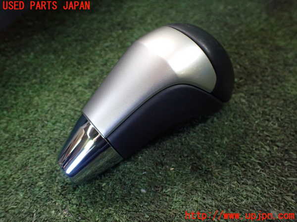 5UPJ-16907570]ハリアー(ZSU60W)シフトノブ 中古_m0001.jpg