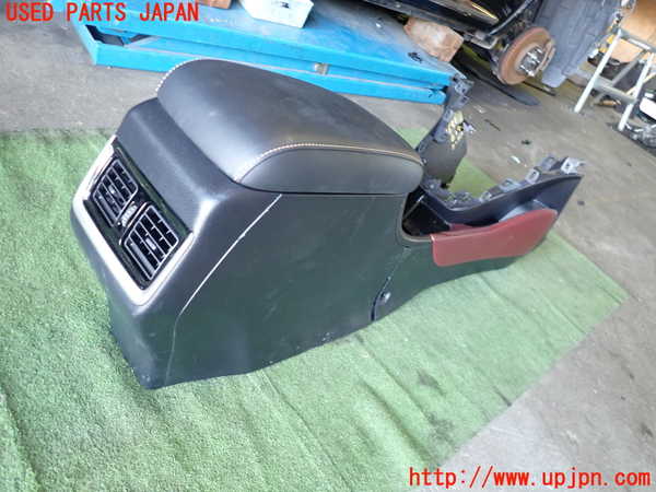 5UPJ-16907540]ハリアー(ZSU60W)センターコンソール 中古_m0001.jpg