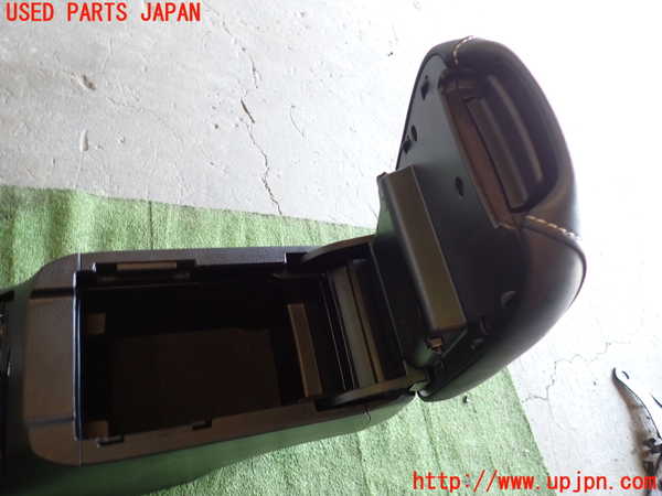 5UPJ-16907540]ハリアー(ZSU60W)センターコンソール 中古_m0004.jpg