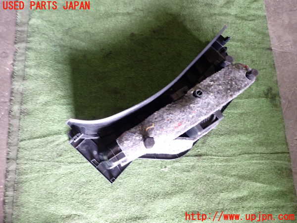 5UPJ-16907844]ハリアー(ZSU60W)小物入れ4 中古_m0003.jpg