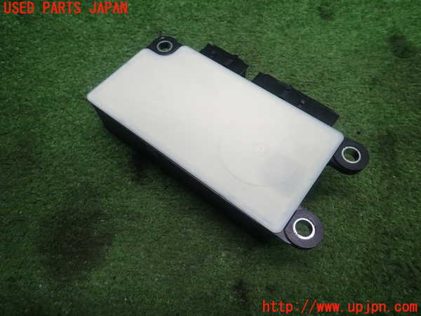 5UPJ-16916151]キャデラック・ATS(A1SL)コンピューター6 (421257202) 中古_m0002.jpg