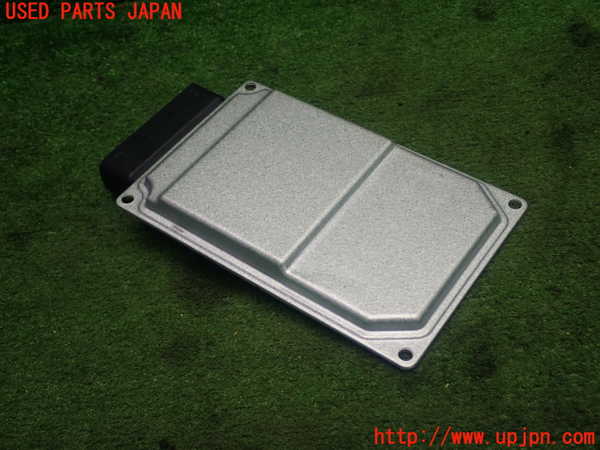 5UPJ-16916152]キャデラック・ATS(A1SL)コンピューター7 (22934271) 中古_m0002.jpg