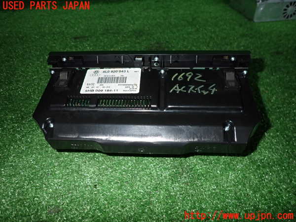 2UPJ-16926066]アウディ・Q7(4LBHKS)エアコンスイッチ1 中古_m0002.jpg