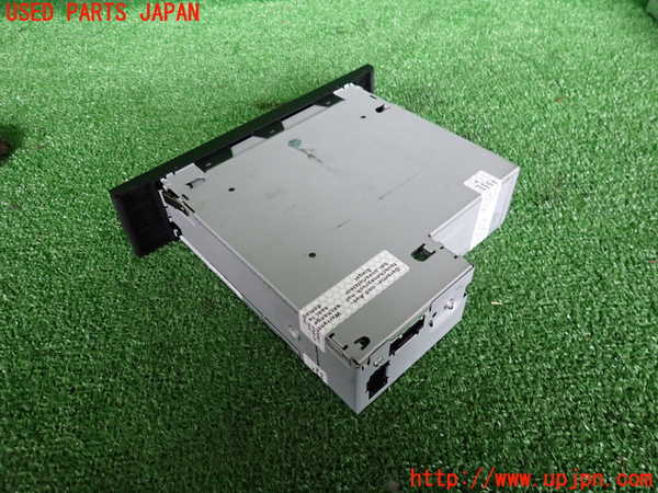2UPJ-16926505]アウディ・Q7(4LBHKS)CDチェンジャー 中古_m0002.jpg
