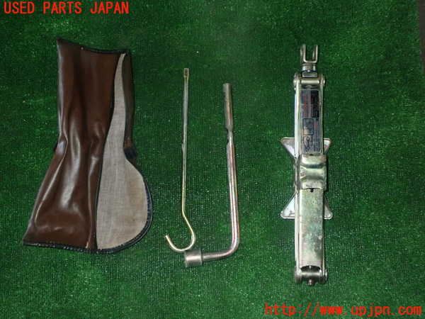 5UPJ-16967805]インテグラ タイプR(DC5)車載工具 中古_m0001.jpg