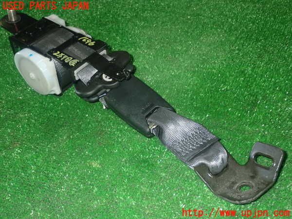 5UPJ-16967185]インテグラ タイプR(DC5)左2列目シートベルト 中古_m0002.jpg