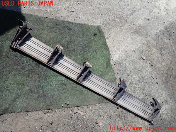 5UPJ-16971390]ランクル60系(HJ61V(改))右サイドステップ 中古_m0003.jpg