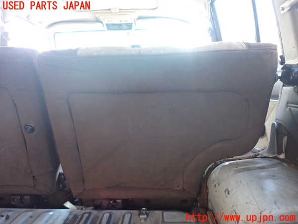 5UPJ-16977145]ランクル60系(HJ61V(改))右2列目シート 中古_m0004.jpg