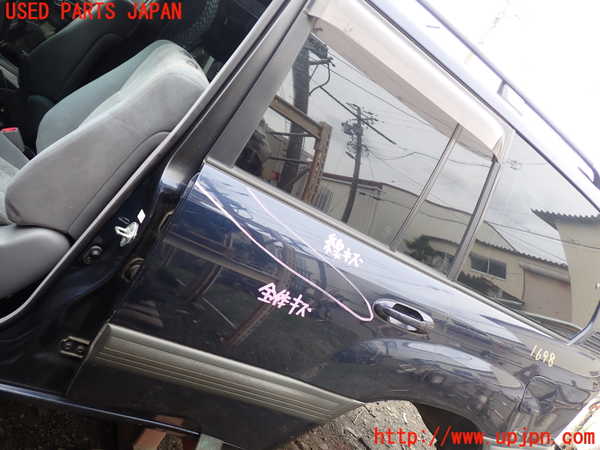 5UPJ-16981320]ランクル100系(HDJ101K)左後ドア 43R-00034 中古_m0001.jpg