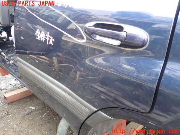 5UPJ-16981320]ランクル100系(HDJ101K)左後ドア 43R-00034 中古_m0003.jpg