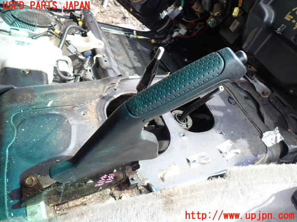 5UPJ-16987550]ランクル100系(HDJ101K)サイドブレーキレバー 中古_m0001.jpg