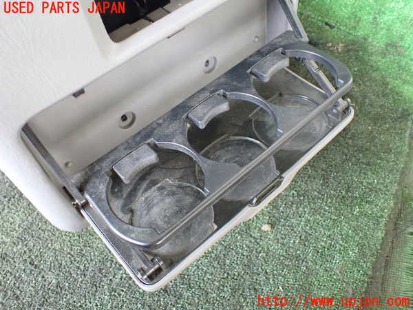 【専用】J.PAL様 ① 1UPJ-16987540]ランクル100系(HDJ101K)センターコンソール 中古