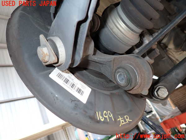 5UPJ-16994305]BMW アクティブハイブリッド3(AH3)(3F30)(F30)左リアナックルハブ 中古_m0002.jpg