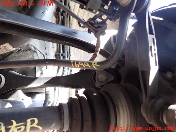 5UPJ-16995445]BMW アクティブハイブリッド3(AH3)(3F30)(F30)リアスタビライザー 中古_m0002.jpg