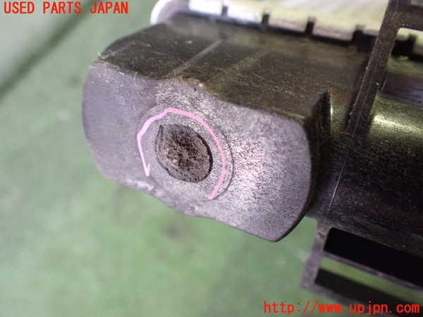 5UPJ-17002321]アウトランダーPHEV(GG3W)ラジエーター1 ジャンク_m0005.jpg