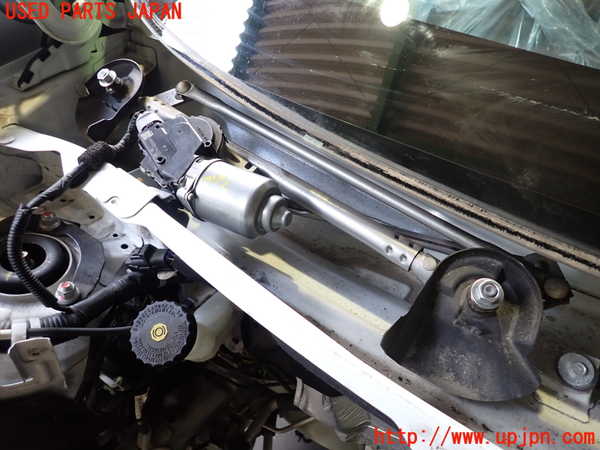 5UPJ-17006770]アウトランダーPHEV(GG3W)フロントワイパーモーター 中古_m0001.jpg