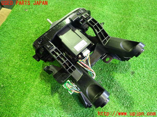 5UPJ-17007555]アウトランダーPHEV(GG3W)ATシフトレバー 中古_m0002.jpg