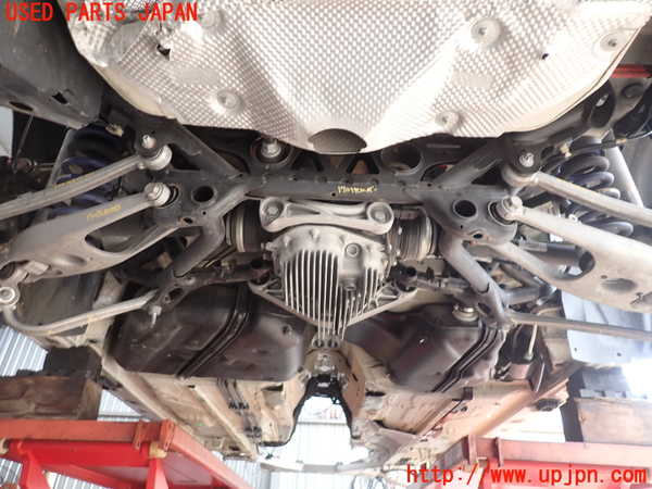 5UPJ-17015295]BMW M4 クーペ(3C30)(F82)リアメンバー 中古_m0001.jpg