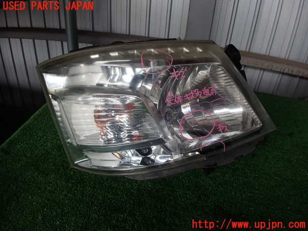 2UPJ-17021130]NV350 キャラバン バン(VW2E26)右ヘッドライト ハロゲン 中古_m0001.jpg