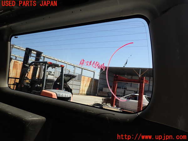 5UPJ-17021380]NV350 キャラバン バン(VW2E26)右クォーターガラス 中古 AGC M2L3_m0002.jpg