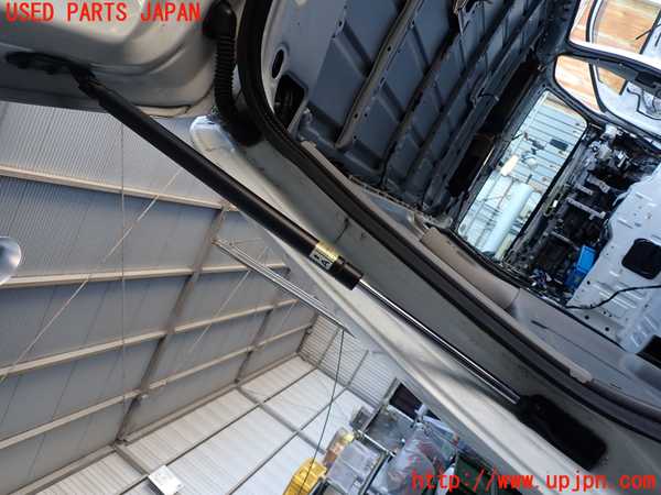 5UPJ-17021584]NV350 キャラバン バン(VW2E26)リアゲートダンパー 中古_m0002.jpg