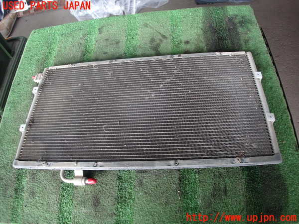 5UPJ-17026031]NV350 キャラバン バン(VW2E26)エアコンコンデンサー1 中古_m0002.jpg