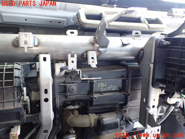5UPJ-17026081]NV350 キャラバン バン(VW2E26)エバポレーター1（フロント） 中古_m0001.jpg