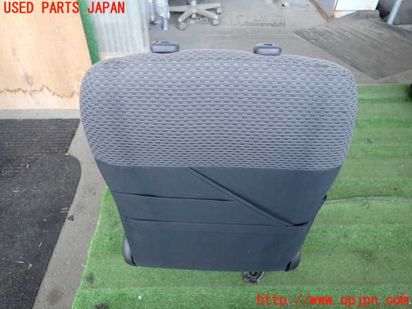 5UPJ-17027065]NV350 キャラバン バン(VW2E26)助手席シート 中古_m0004.jpg