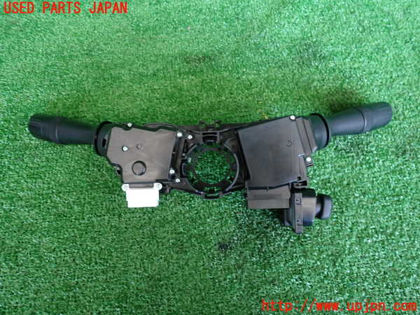 5UPJ-17036720]クラウン アスリート ハイブリッド(AWS210)コンビネーションスイッチ 中古_m0004.jpg