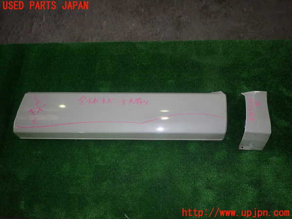 5UPJ-17051232]デリカD：5(CV1W)右前ドアパネル 中古_m0001.jpg