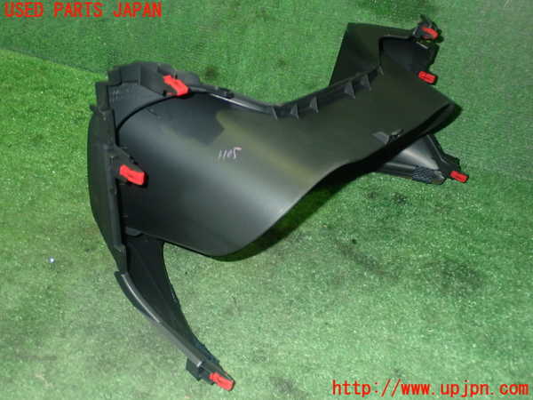 5UPJ-17057510]デリカD：5(CV1W)メーターフード 中古_m0003.jpg