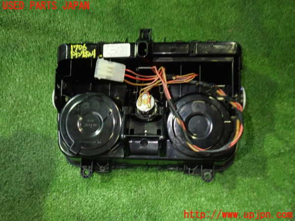 1UPJ-17067810]BMW アクティブハイブリッド5(AH5)(FZ35 F10)ドリンクホルダー 中古_m0003.jpg