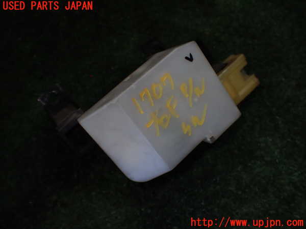 5UPJ-17076240]GTO(Z16A)右パワーウィンドウスイッチ 中古_m0002.jpg