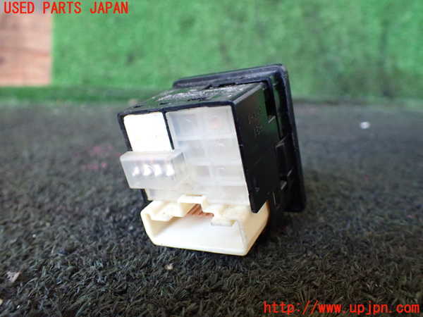 5UPJ-17106280]レジアスエース(ハイエース200系)(KDH201V)ミラースイッチ 中古_m0002.jpg