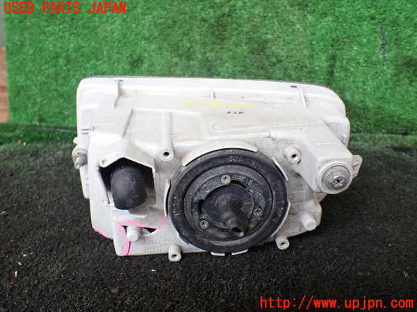 1UPJ-17111180]ランクル100系(UZJ100W)右フォグ ジャンク部品取り_m0004.jpg