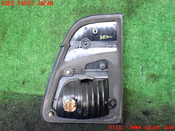 1UPJ-17111552]ランクル100系(UZJ100W)左リアフィニッシャー 中古_m0003.jpg