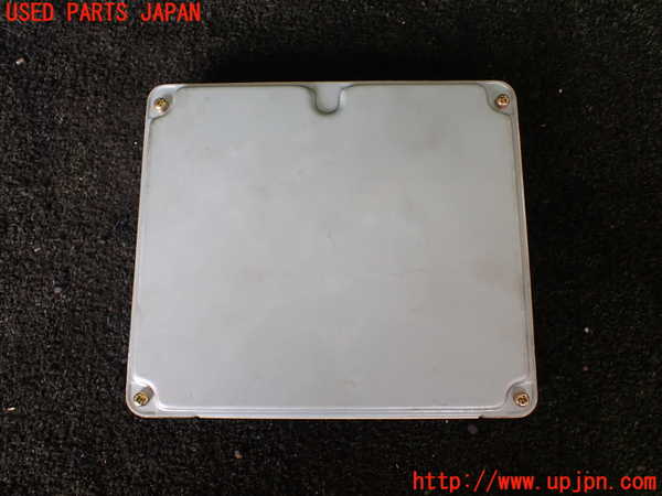 5UPJ-17116110]ランクル100系(UZJ100W)エンジンコンピューター 中古_m0003.jpg