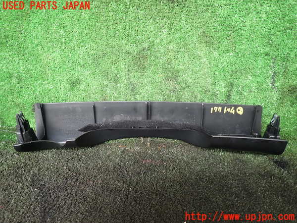 5UPJ-17117692]ランクル100系(UZJ100W)内装トリム類2 中古_m0002.jpg