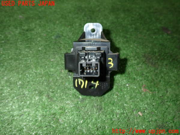 5UPJ-17146308]インプレッサ WRX-STi(GVF)スイッチ3 (VSC OFF) 中古_m0002.jpg