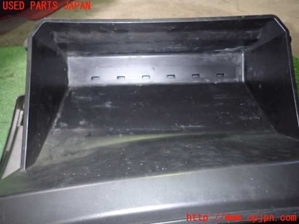 5UPJ-17147516]インプレッサ WRX-STi(GVF)グローブボックス1 中古_m0004.jpg