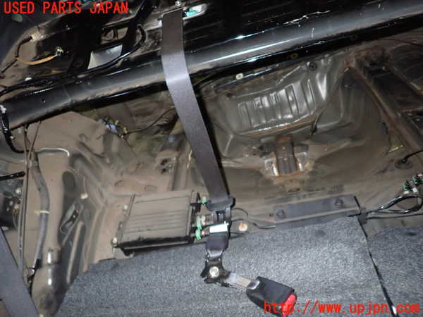 5UPJ-17147135]インプレッサ WRX-STi(GVF)真中2列目シートベルト 中古_m0001.jpg