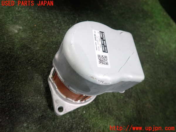 5UPJ-17164260]ヴォクシーハイブリッド(ノアハイブリッド)(ZWR90W)ステアリングシャフト 中古_m0001.jpg
