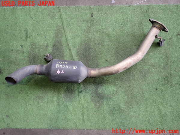 2UPJ-17172671]レクサス・RX450h(GYL15W)リアマフラー1 中古_m0001.jpg
