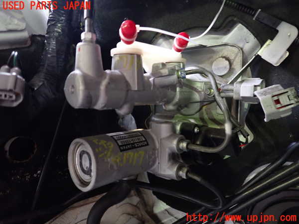 2UPJ-17174050]レクサス・RX450h(GYL15W)ブレーキマスターシリンダー 中古_m0001.jpg