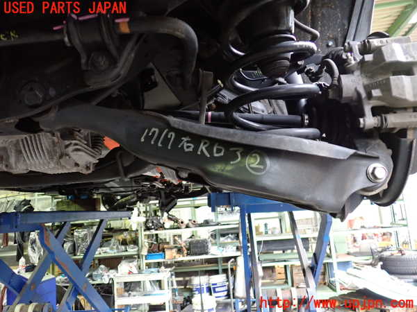 2UPJ-17175205]レクサス・RX450h(GYL15W)右リアロアアーム2 中古_m0001.jpg