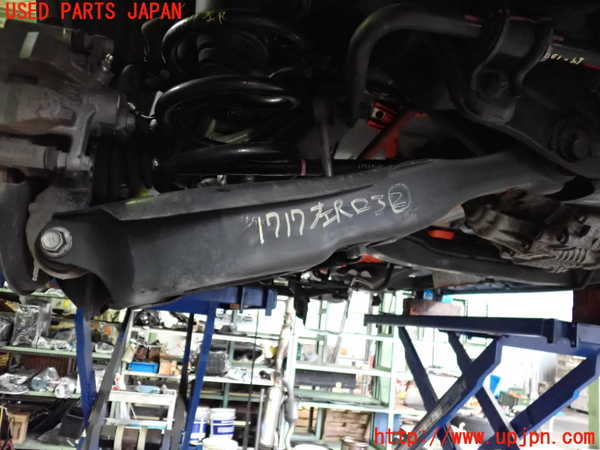 2UPJ-17175227]レクサス・RX450h(GYL15W)左リアロアアーム2 中古_m0001.jpg