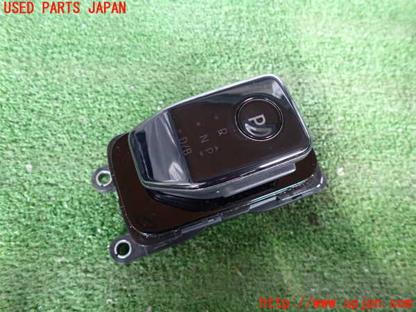 5UPJ-17197555]ノート オーラ(AURA)(FSNE13)ATシフトレバー 中古_m0001.jpg