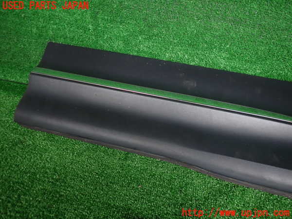 5UPJ-17201322]ベンツ GLB200 d(247612M)(X247)左後ドアパネル 中古_m0002.jpg